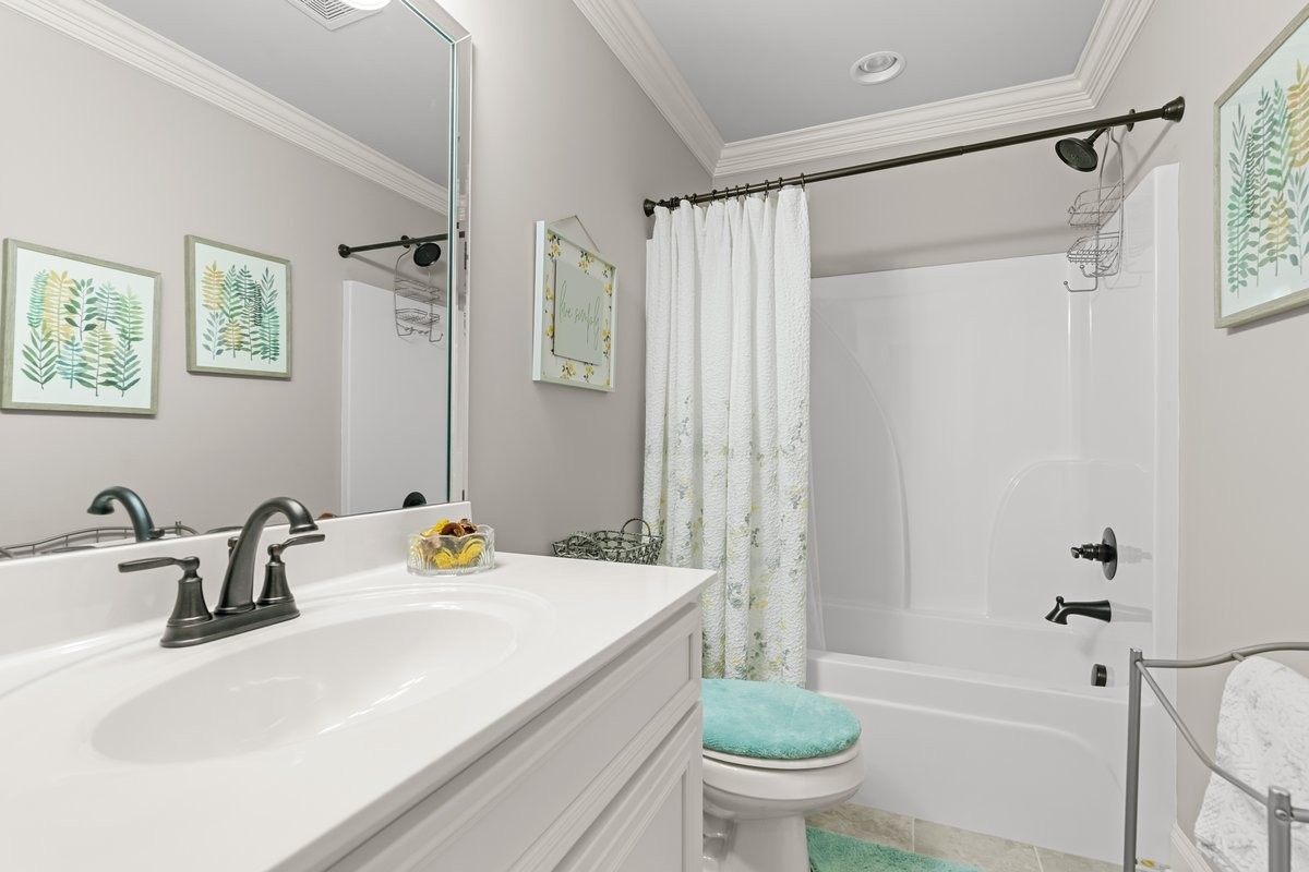 70 Cherokee Dock Road Lebanon, TN 37087 - Photo 40 of 48 a bathroom with a sink toilet and shower