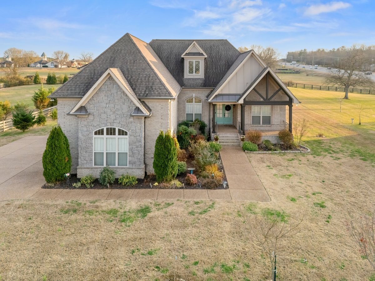 70 Cherokee Dock Road Lebanon, TN 37087 - Photo 42 of 48 an aerial view of a house