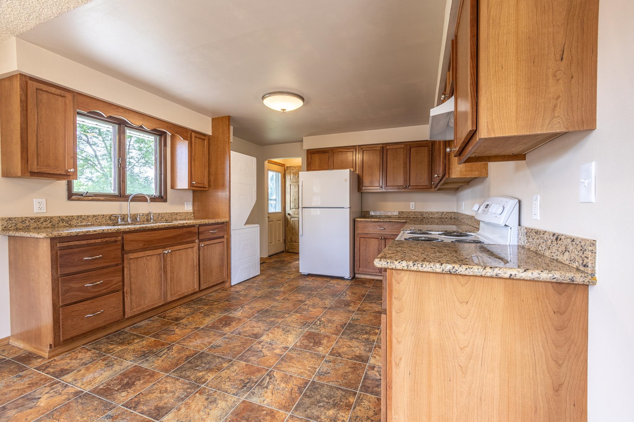 7424 North Regal Street Spokane, WA 99217 - Photo 11 of 31