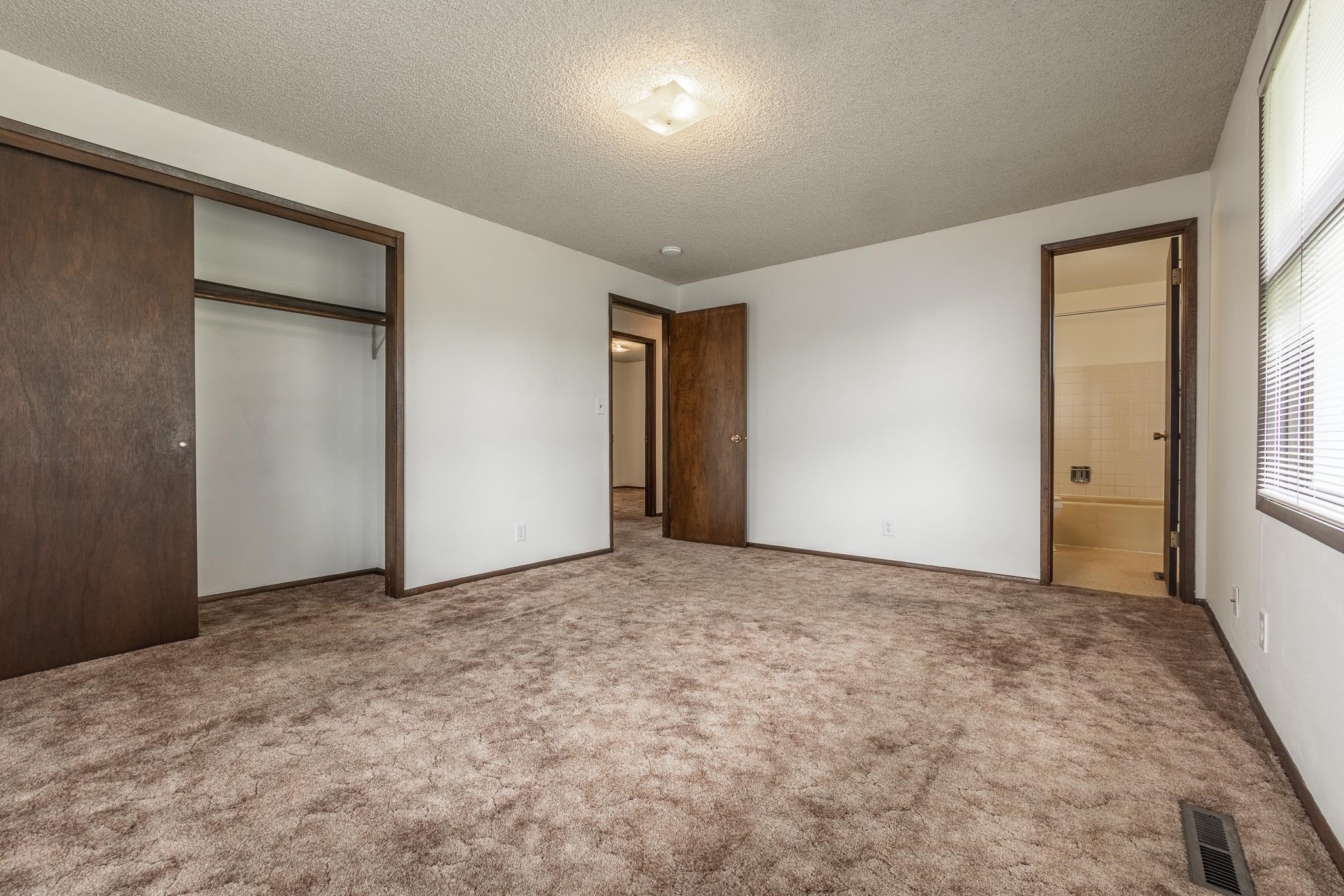7424 North Regal Street Spokane, WA 99217 - Photo 6 of 31