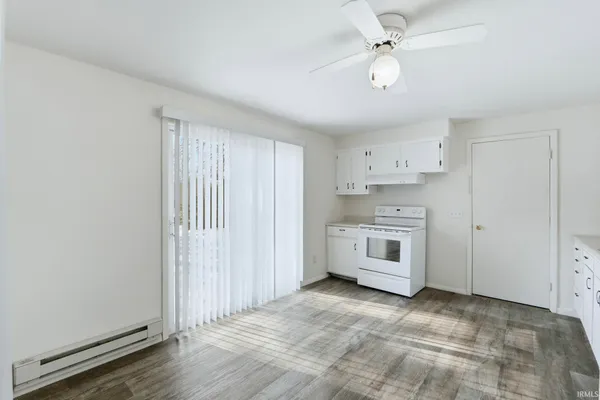 $199,900 | 2624 Garden Park Drive, Fort Wayne, IN 46825