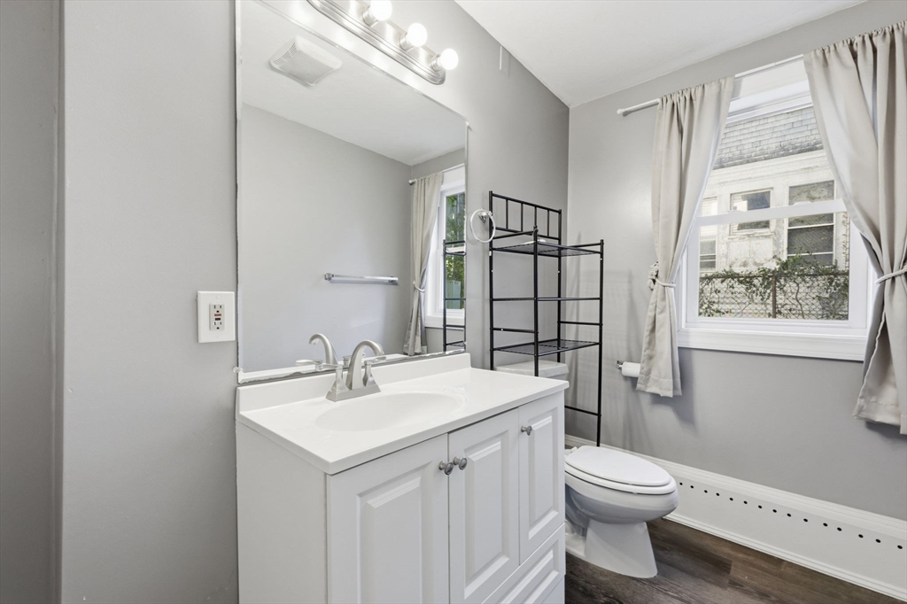 57 May Street Worcester, MA 01610 - Photo 23 of 42