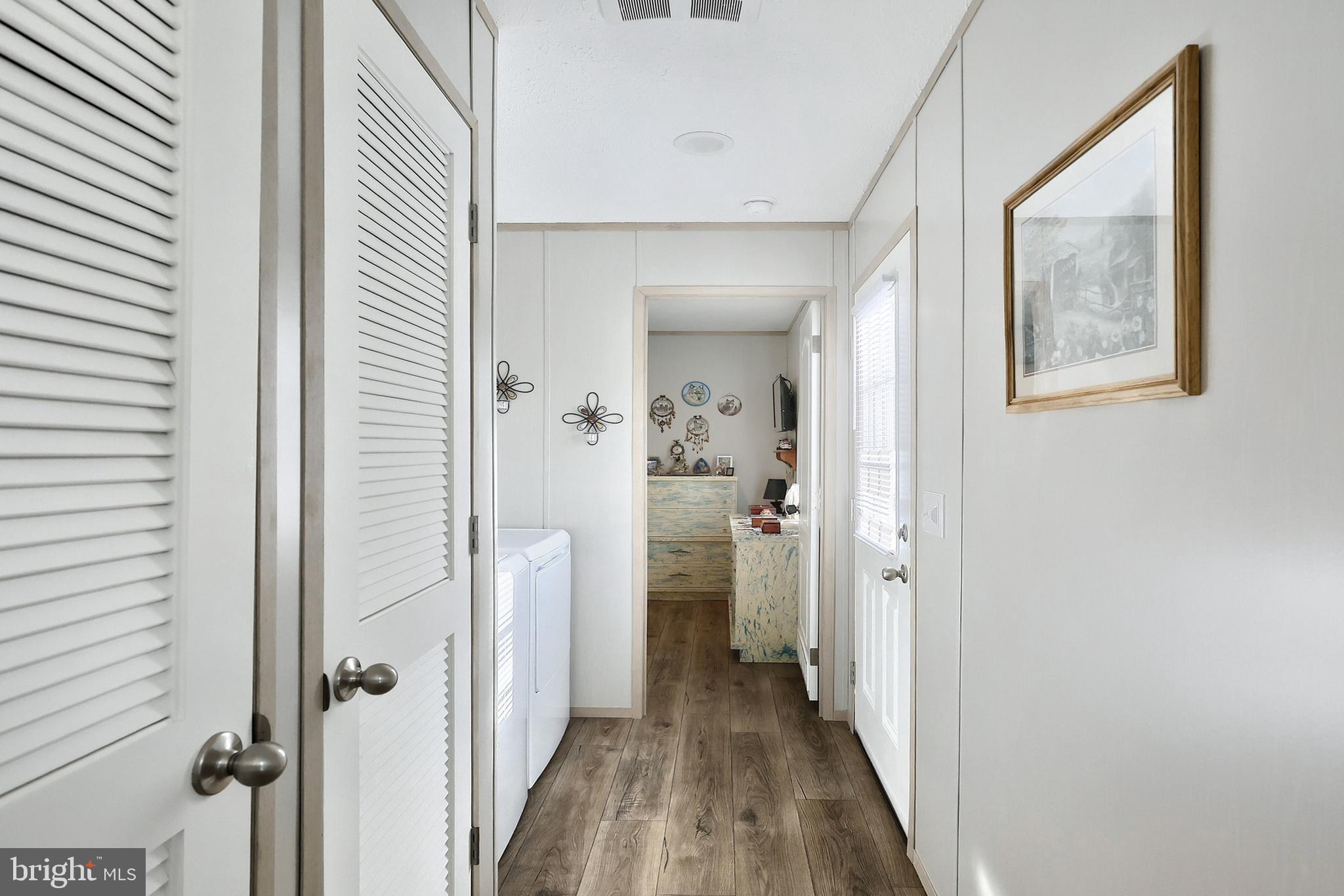4 3rd Street York, PA 17406 - Photo 12 of 26 a view of a hallway with a elevator