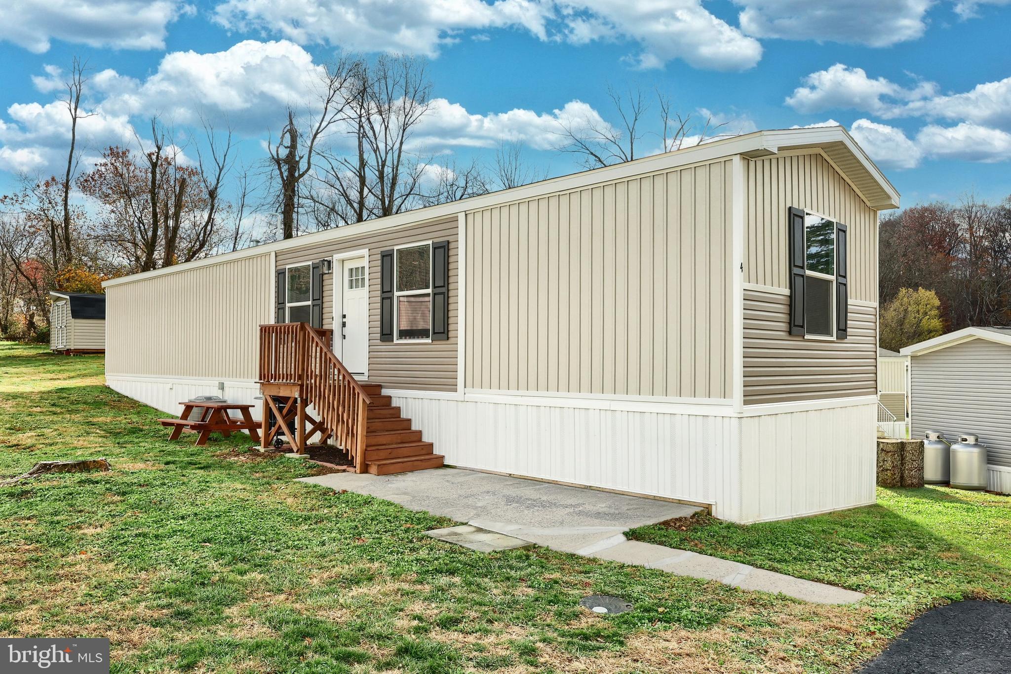4 3rd Street York, PA 17406 - Photo 25 of 26 a view of a house with backyard