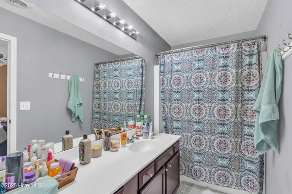 $329,000 | 1409 Faulkenberry Road, Wilmington, NC 28409