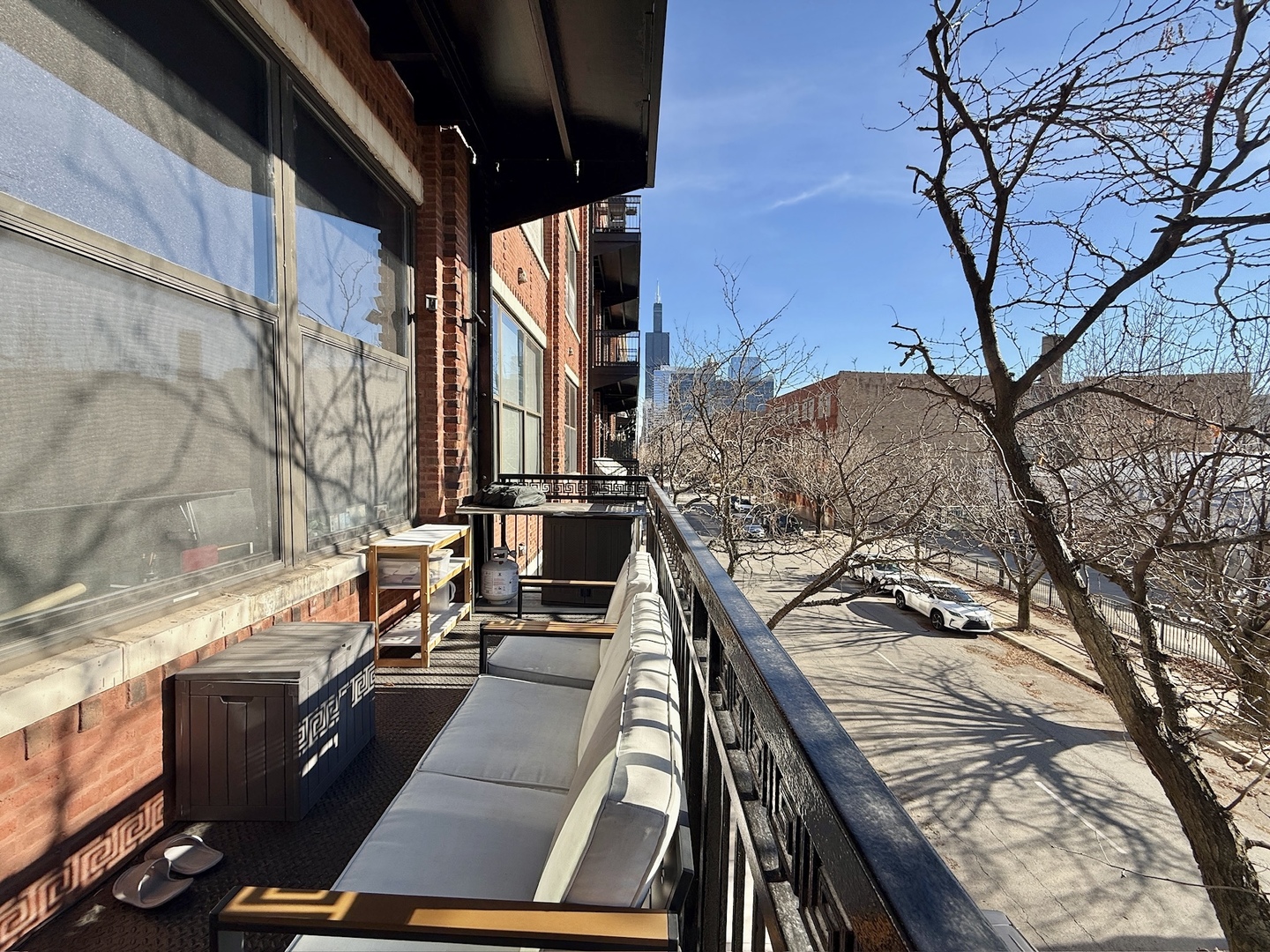 1040 West Adams Street, Unit 239 Chicago, IL 60607 - Photo 8 of 12