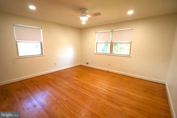 $3,900 | 10104 Towhee Avenue, Hyattsville, MD 20783