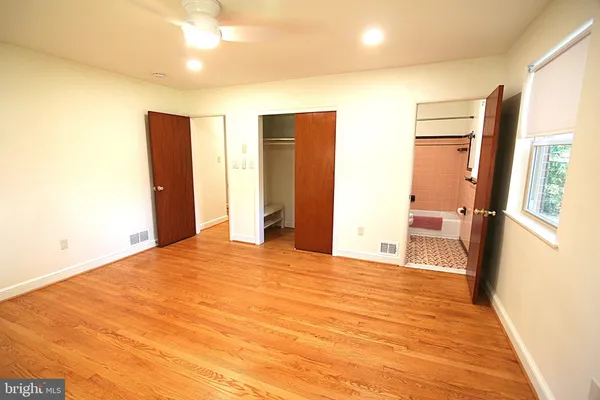 $3,900 | 10104 Towhee Avenue, Hyattsville, MD 20783