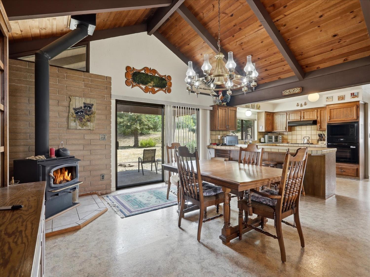 45577 Meadow Brook Road Coarsegold, CA 93614 - Photo 23 of 55