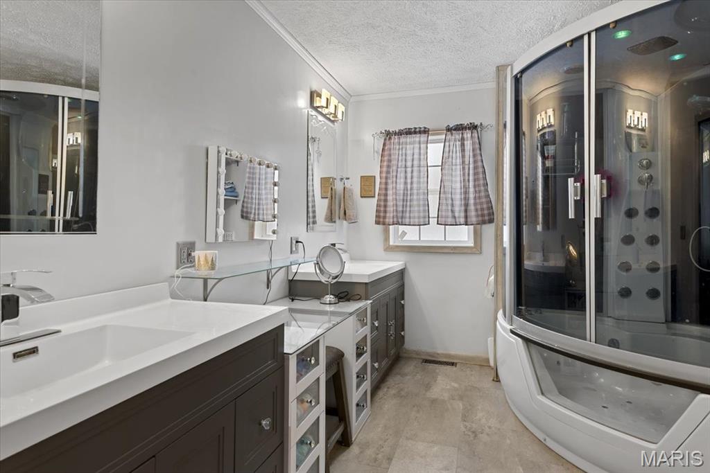 13560 Gilmore Road Auburn, IL 62615 - Photo 10 of 19