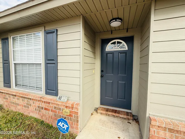 $1,800 | 8713 Star Leaf Road North, Jacksonville, FL 32210