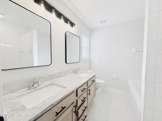 $1,800 | 8713 Star Leaf Road North, Jacksonville, FL 32210