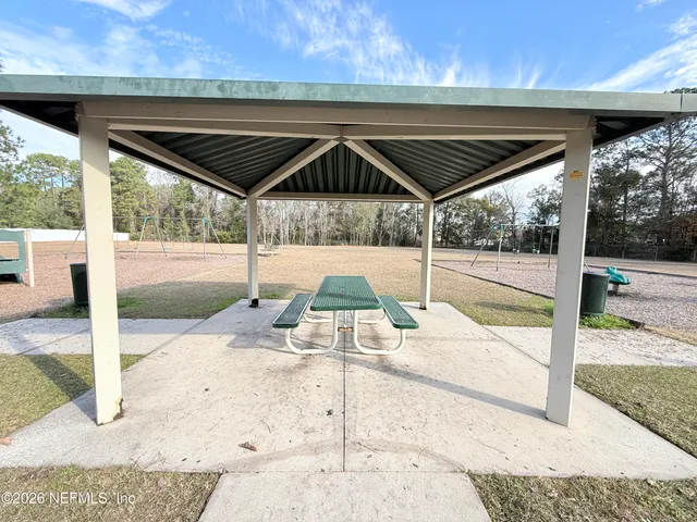 $1,800 | 8713 Star Leaf Road North, Jacksonville, FL 32210