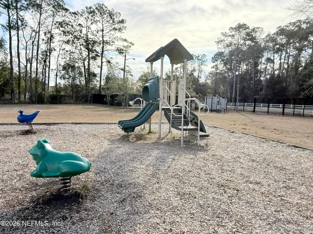 $1,800 | 8713 Star Leaf Road North, Jacksonville, FL 32210