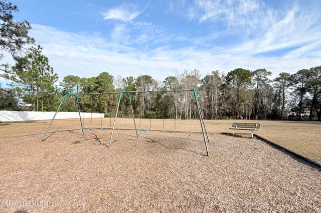 $1,800 | 8713 Star Leaf Road North, Jacksonville, FL 32210