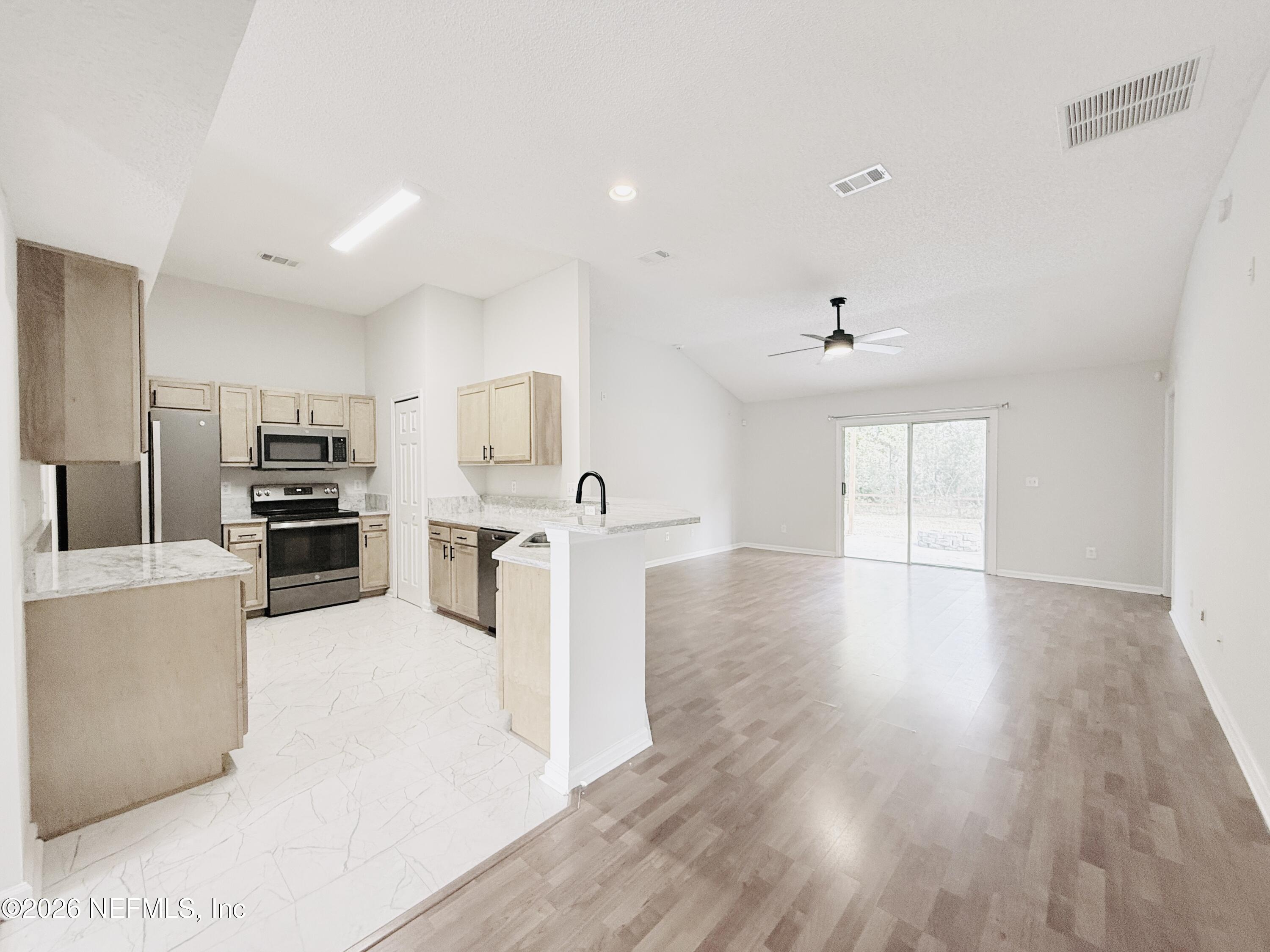 8713 Star Leaf Road North Jacksonville, FL 32210 - Photo 9 of 39 IMG_1844