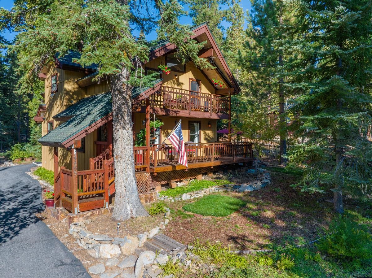 4465 North Ridge Road Carnelian Bay, CA 96140 - Photo 23 of 28 a view of a park with plants and large trees