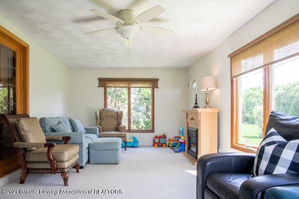 3509 Springbrook Lane Lansing, MI 48917 - Photo 7 of 22 3509SpringbrookLn08