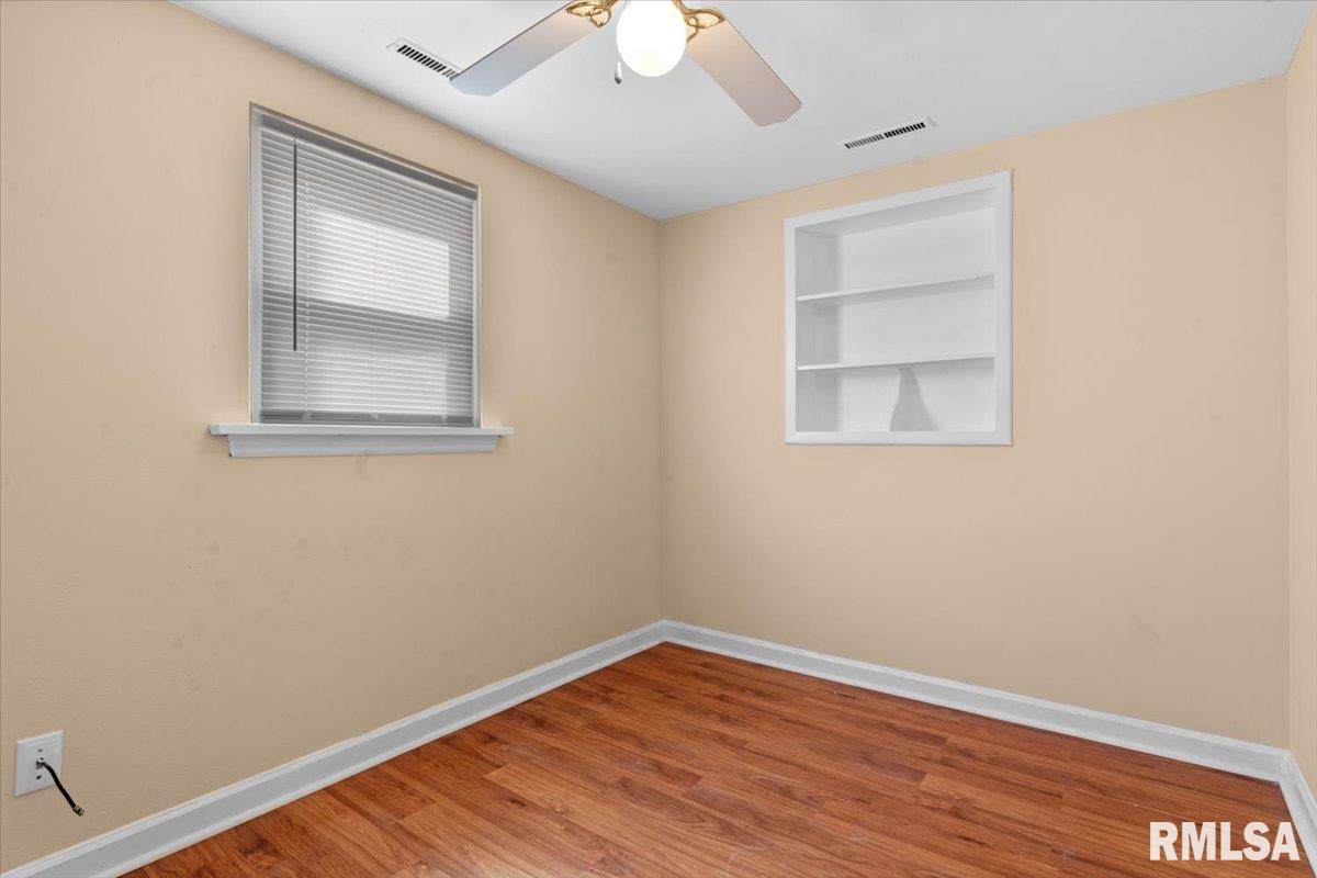 2941 Hoover Avenue Springfield, IL 62703 - Photo 24 of 32