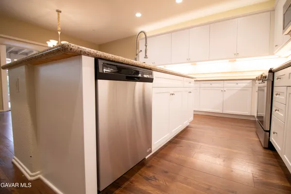 $459,000 | 3363 Leopard Court, Rosamond, CA 93560