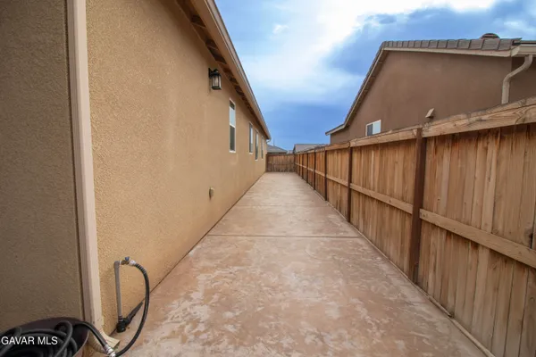 $459,000 | 3363 Leopard Court, Rosamond, CA 93560