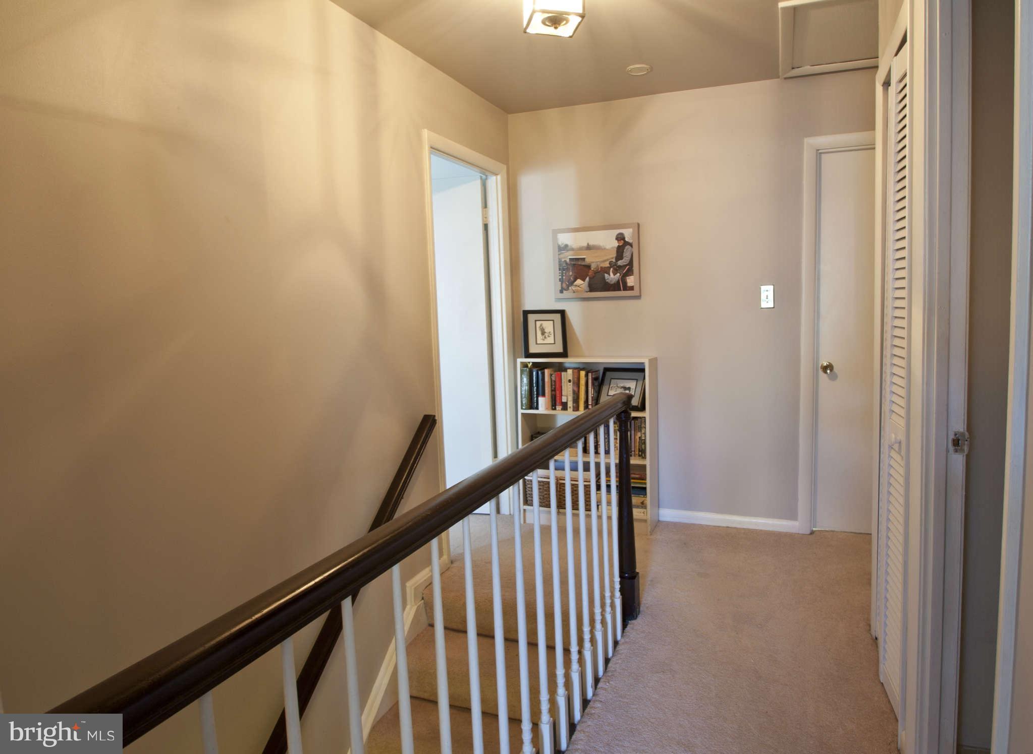 443 Colonial Ridge Lane Arnold, MD 21012 - Photo 10 of 26 Upper Hallway