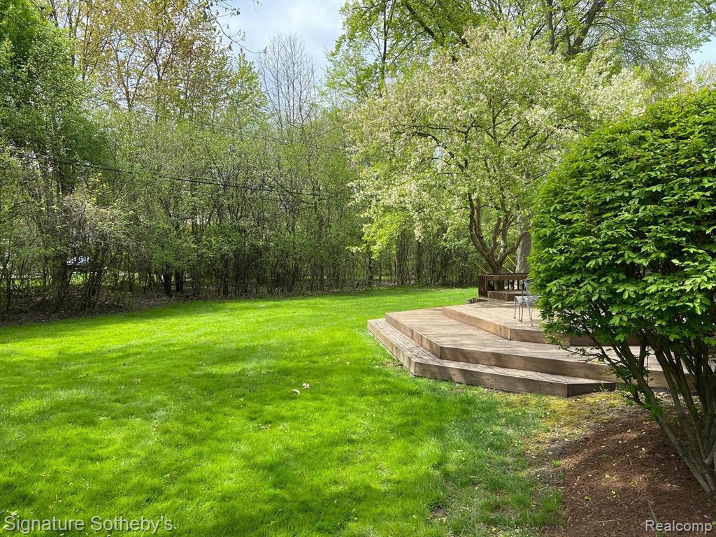 31445 Old Cannon Road Beverly Hills, MI 48025 - Photo 40 of 42