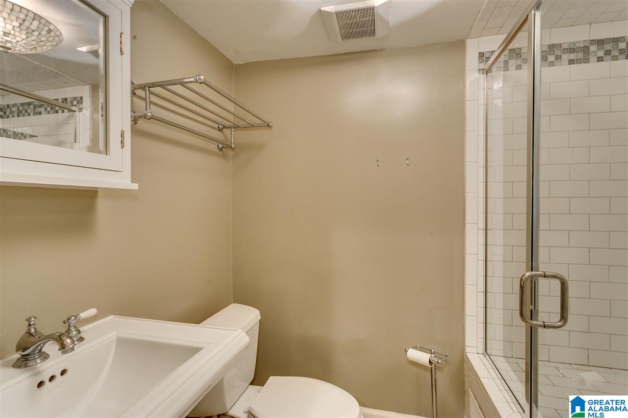 2817 Montevallo Road Birmingham, AL 35223 - Photo 37 of 45