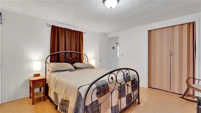 $59,900 | 36 Wayside Drive, Penfield, NY 14625