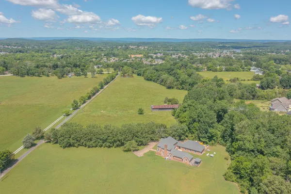 $1,950,000 | 7902 Ooltewah Georgetown Road, Ooltewah, TN 37363