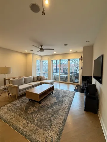 $4,200 | 2251 West Wabansia Avenue, Unit 405, Chicago, IL 60647