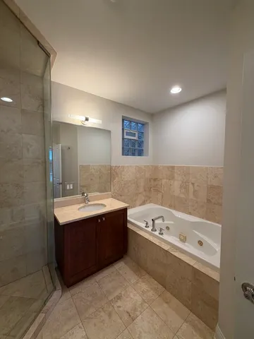 $4,200 | 2251 West Wabansia Avenue, Unit 405, Chicago, IL 60647