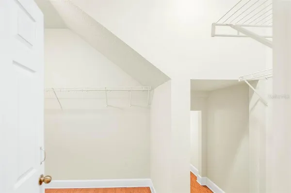 $2,450 | 5816 Village Center Drive, Lithia, FL 33547