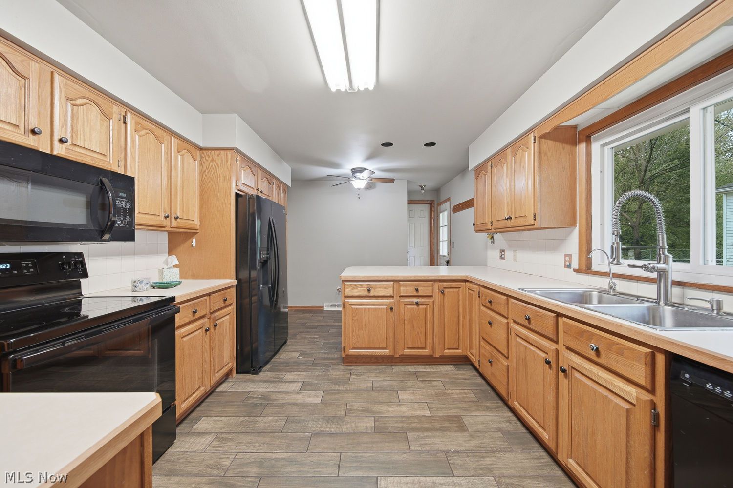 1556 Koons Road North Canton, OH 44720 - Photo 14 of 30 Kitchen