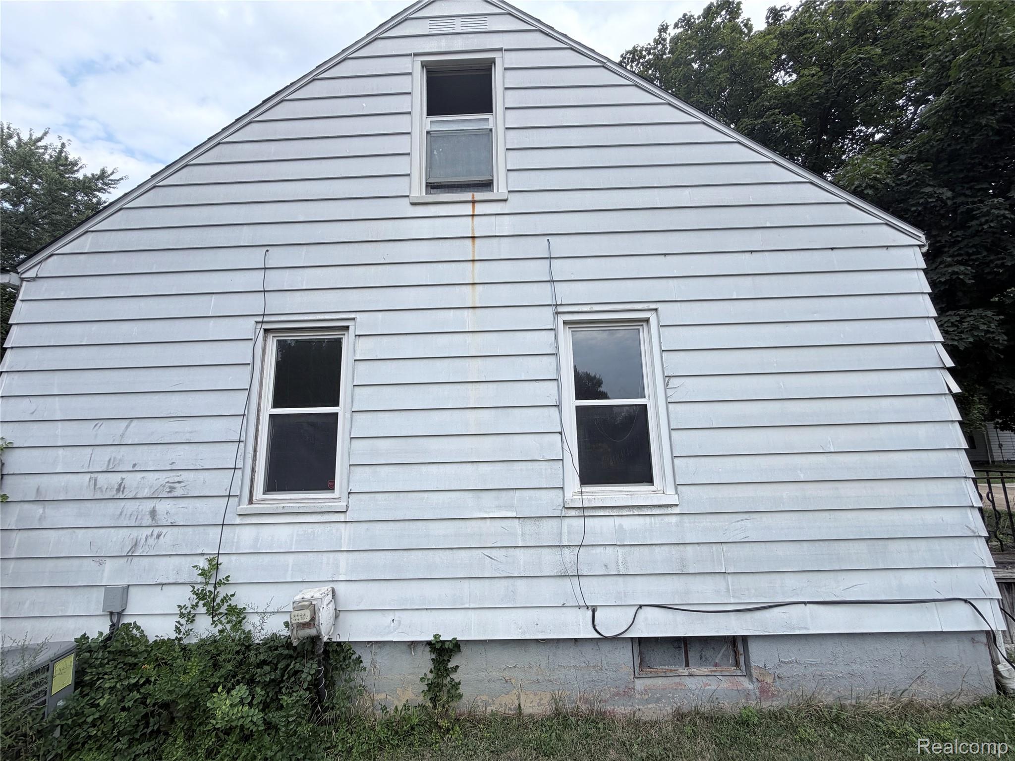 3220 Ridgeway Avenue Flint, MI 48504 - Photo 52 of 59 IMG_3851.JPG