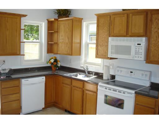 16 Marjorie Road Stoughton, MA 02072 - Photo 4 of 7 Gallery Image 4