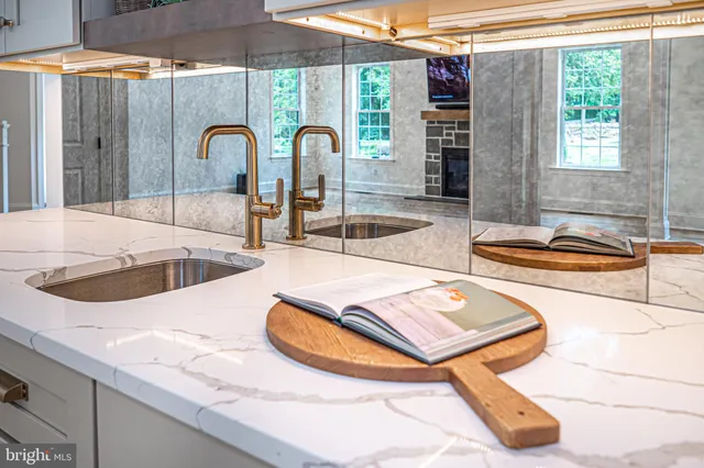 $2,050,000 | 1402 Timber Mill Lane, West Chester, PA 19380