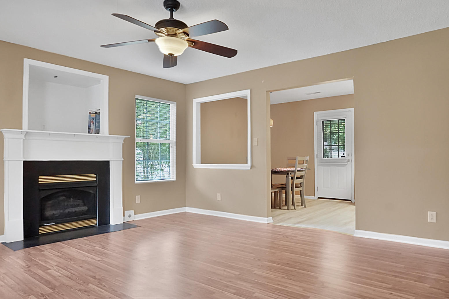 227 Lindy Creek Road Goose Creek, SC 29445 - Photo 7 of 23 DSC05827