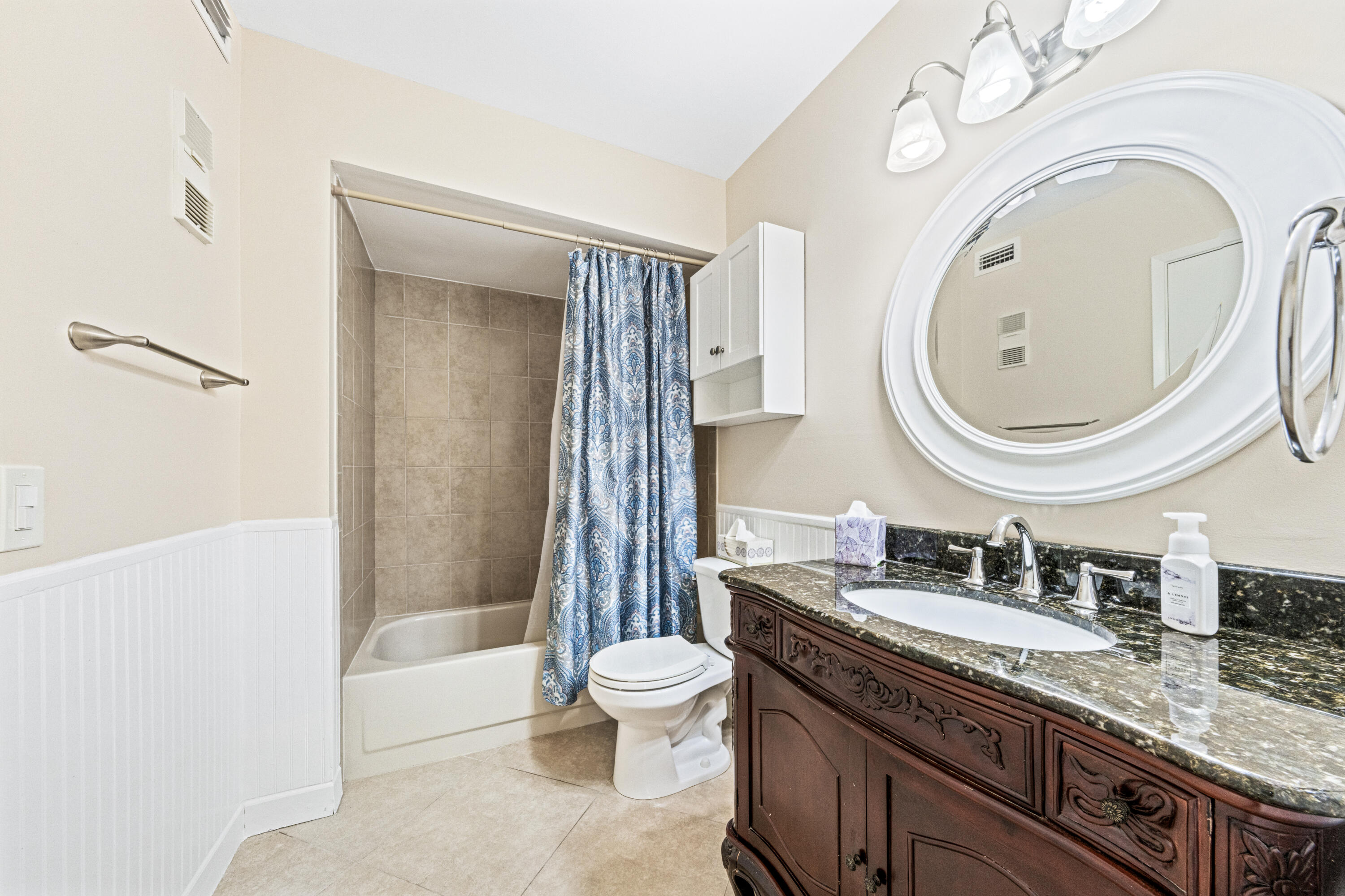 9244 Flynn Circle, Unit 3 Boca Raton, FL 33496 - Photo 22 of 34 Stills-22