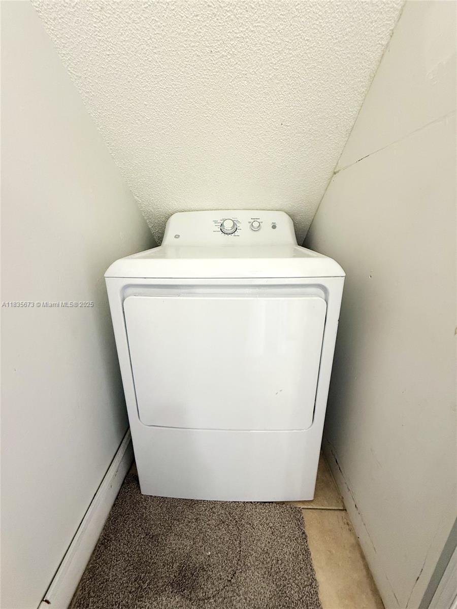 8650 Southwest 109th Avenue, Unit 3112 Miami, FL 33173 - Photo 12 of 38 Laundry Closet View