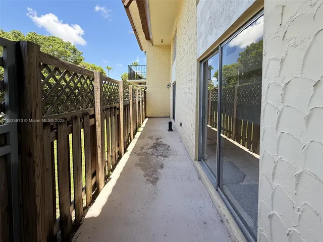 $339,900 | 8650 Southwest 109th Avenue, Unit 3112, Miami, FL 33173