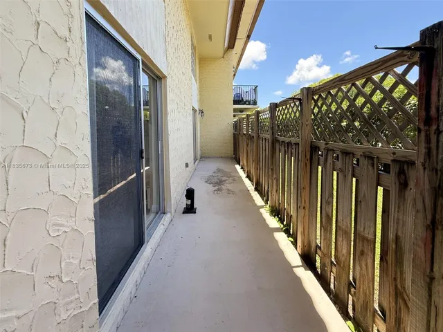 $339,900 | 8650 Southwest 109th Avenue, Unit 3112, Miami, FL 33173