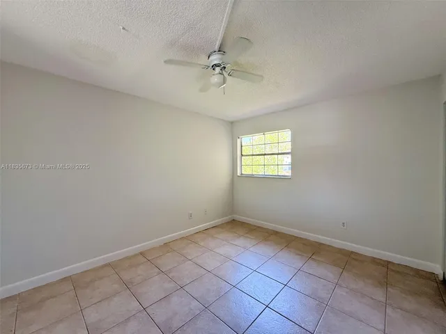 $339,900 | 8650 Southwest 109th Avenue, Unit 3112, Miami, FL 33173