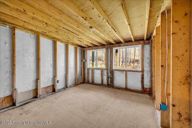 $530,000 | 1338 Whites Ferry Road, Falls, PA 18615