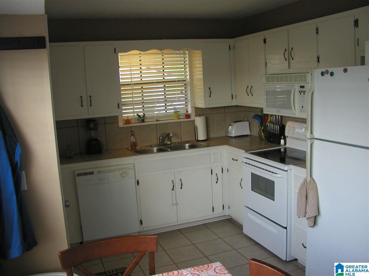 995 Buckelew Bridge Road Anniston, AL 36207 - Photo 10 of 22