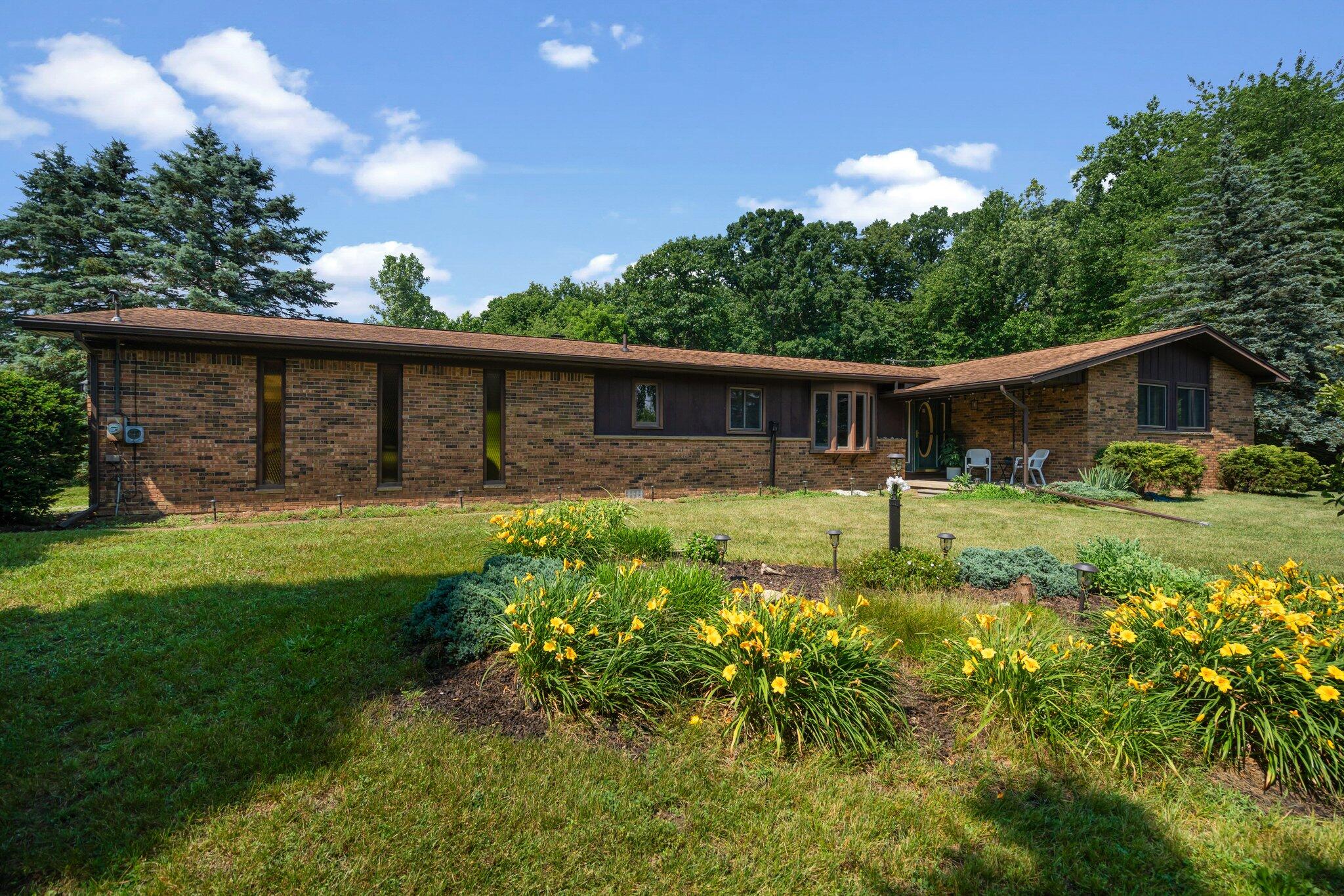 1850 Samer Road Milan, MI 48160 - Photo 2 of 51 36-web-or-mls-APH08976