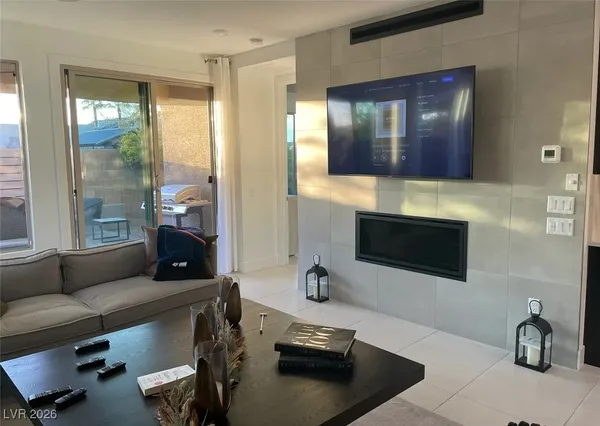 $2,400 | 6589 Songfest Street, North Las Vegas, NV 89086