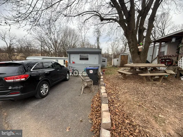 $28,000 | 514 Ridgeview Drive, York, PA 17402