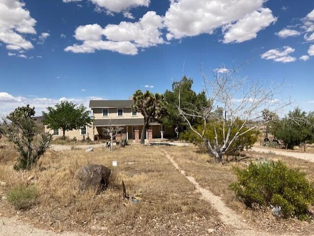 55346 Pipes Canyon Road Yucca Valley, CA 92284 - Photo 2 of 9 housemls