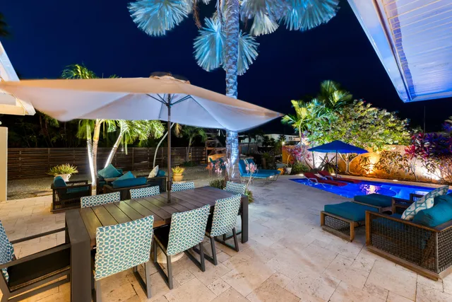 a view of a outdoor space with lounge chair